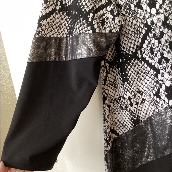 Style & Co.  Pull Over Blouse Size Medium - Picture 7 of 7